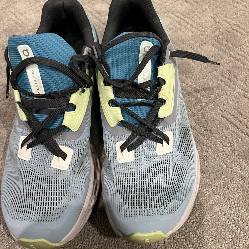 On Cloud running shoes